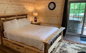 Waterview Lodge By Amish Country Lodging